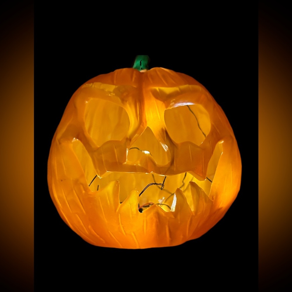 Halloween Light-Up Pumpkin Decor Repurposed LED Jack-o’-Lantern Eco-Friendly - Picture 4 of 7
